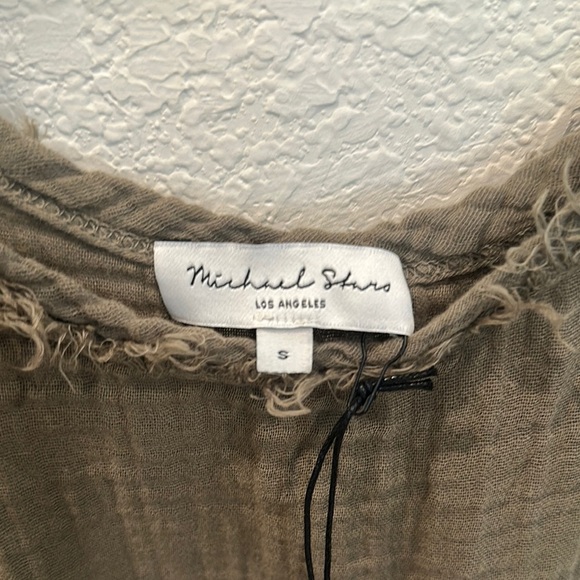 MICHAEL STARS *NEW WITH TAGS* Olive Green Sleeveless Jumpsuit - Picture 2 of 7